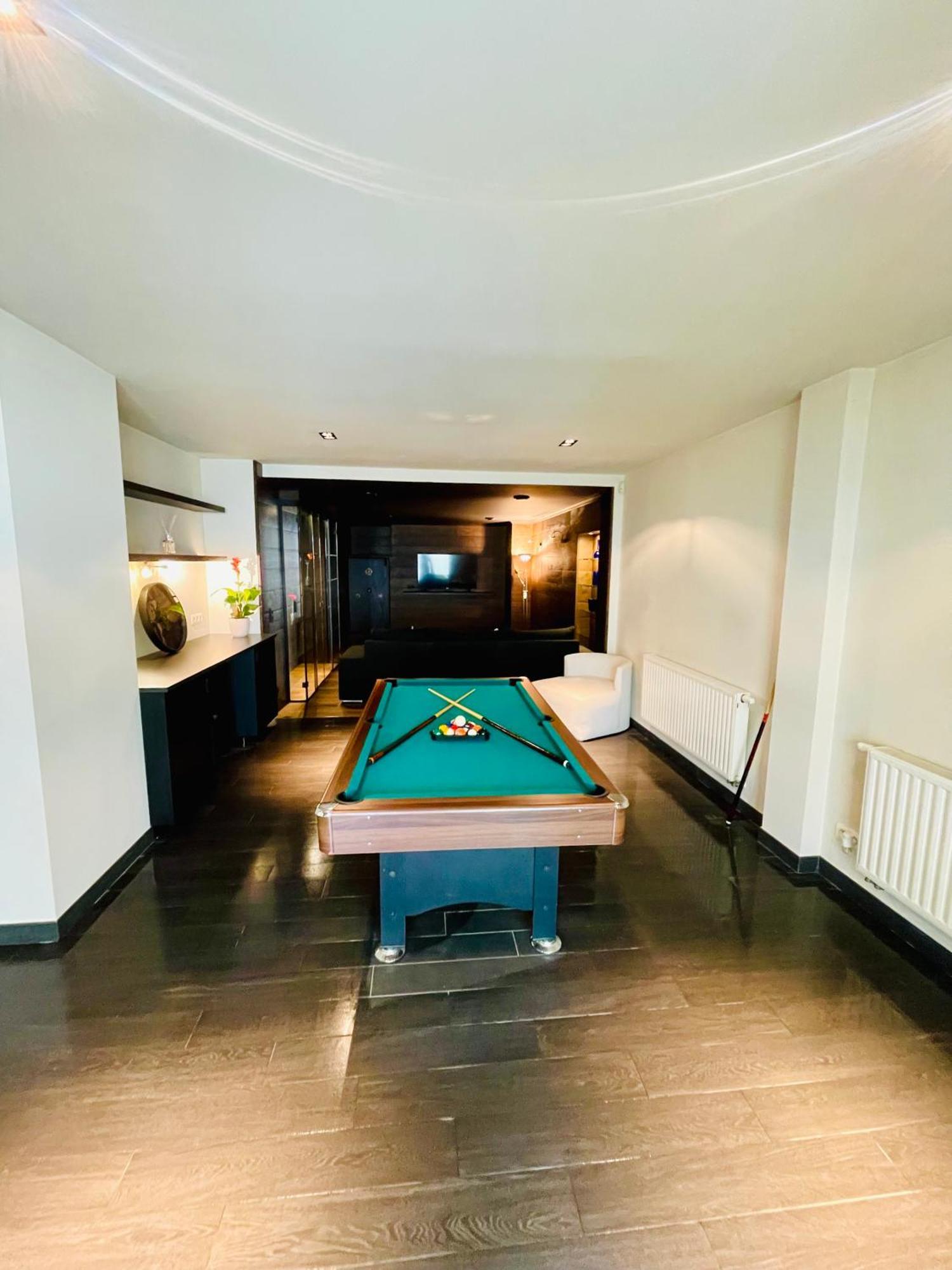 Down Town Spacious Loft Retreat With Private Parking 브뤼셀 외부 사진